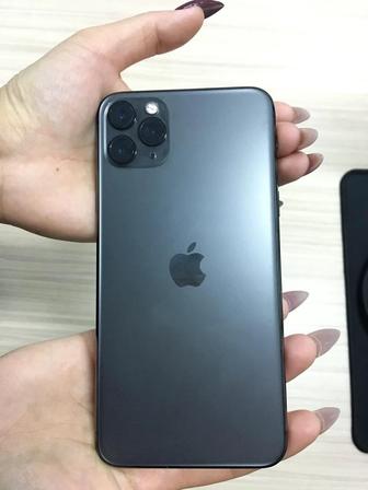 Продам Iphone 11 Pro Max 64 гб