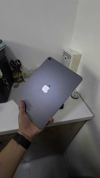 iPad Air 5 with Apple Pencil