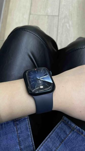 Apple Watch 9 45 мм м/л