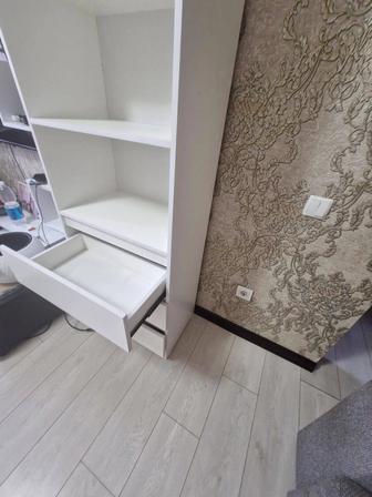 Продам шкаф