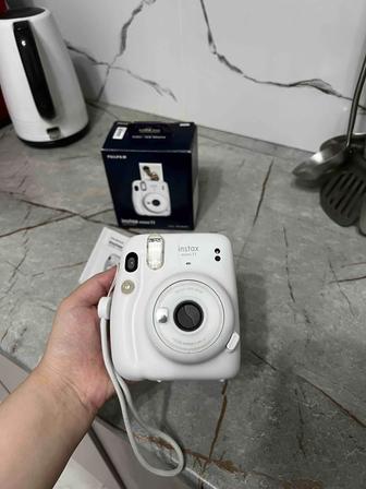 instax mini 11