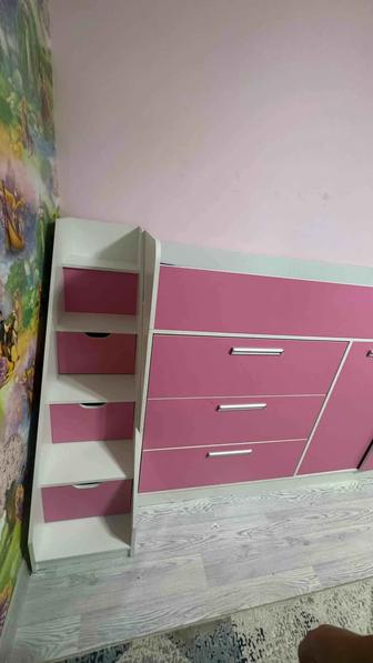 Продам шкаф кровать детская