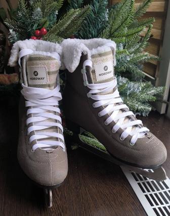 коньки утепленные Nordway Lily