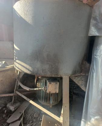 Продаю дробилку для зерна