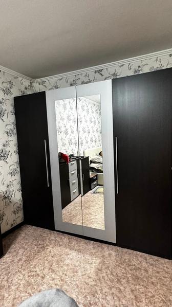 Продам спальный гарнитур