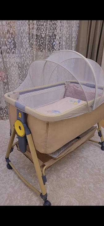 Продается манеж