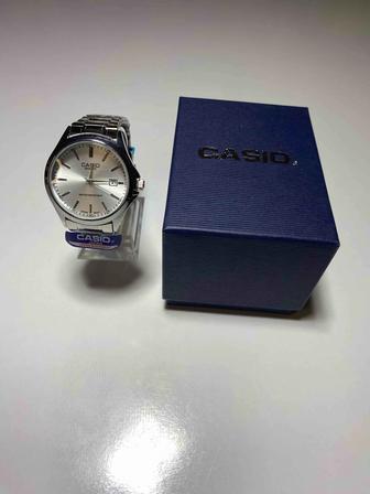 Часы Casio