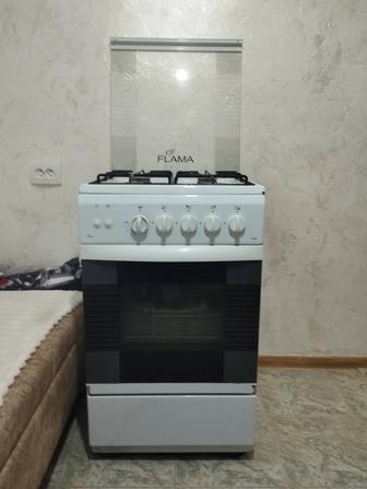 Продам газовую плиту Flama с автоподжигом б/у