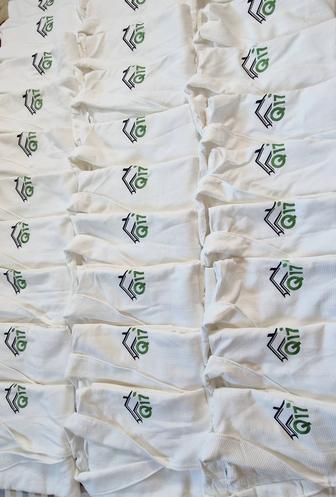 Вышивка на халатах, полотенцах, футболках, худи и др.