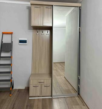 Продается шкаф/прихожка