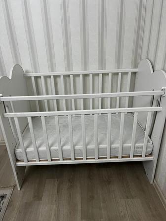 Продам Детскую кроватку