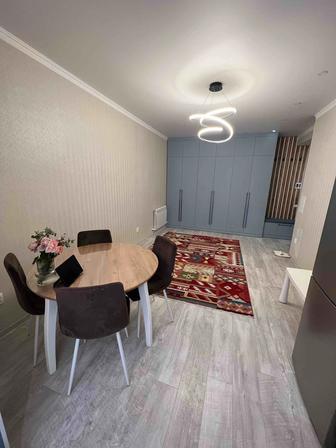 Продам стол со стульями