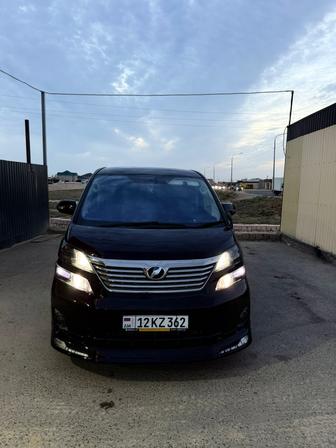 Toyota Vellfire в Актау VIP-трансфер и поездки по Мангистау