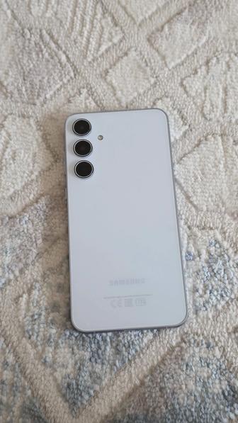 Продаю Samsung Galaxy A55