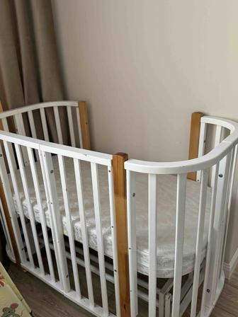 Продам детскую кроватку