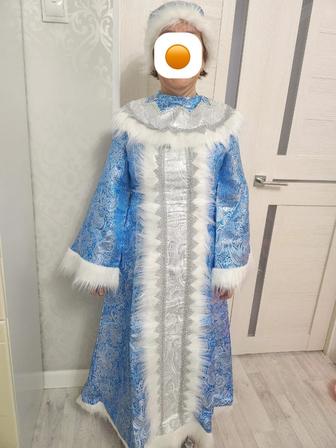 Продам костюм Снегурочки Новый. Заказала . Размер не подошел