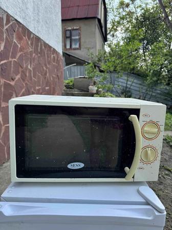 Микроволновая печь