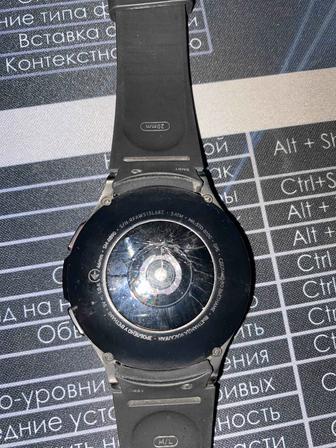 Продаю Galaxy Watch 4 Classic на запчасти (рабочие)