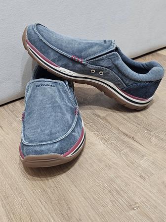 Skechers Relaxed Fit оригинал, новые