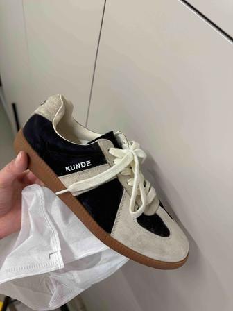 Кеды от Казахстанского бренда