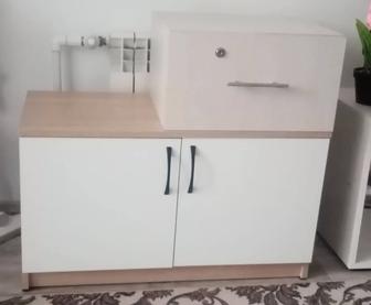 Продам тумбочку от прихожки
