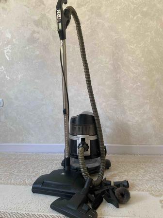 Моющий пылесос Aura Roboclean