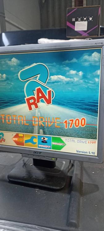 Автомобильный подъемник 4-х стоечный с постом геометрии