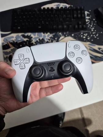 Игровой контроллер Sony PS5 DualSense белый