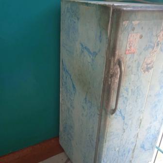 Продаю холодильник