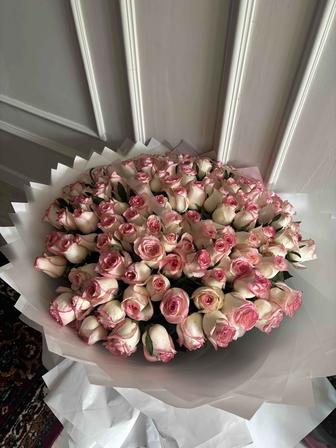 131 роза букет цветов