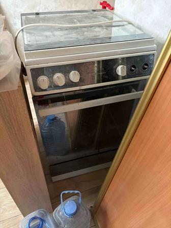 Продам газовую плиту б/у
