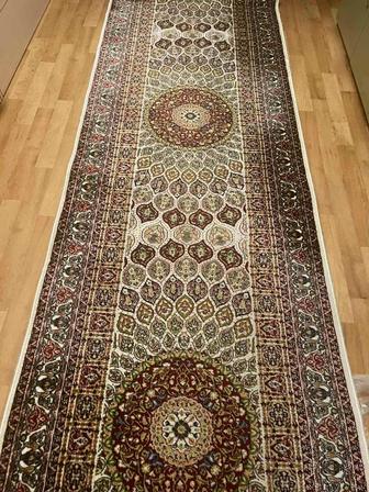 Продам дорожки 2 ковровые натуральные общая длина 6м