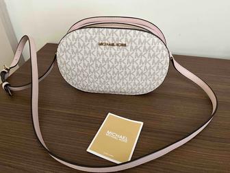 Продам сумку Michael Kors