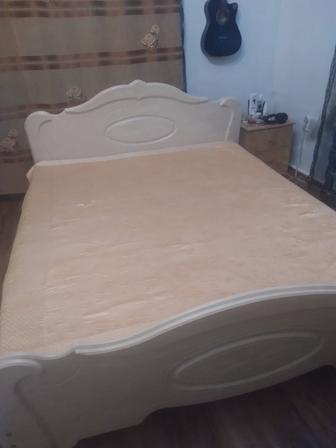 Отдам бесплатно двухспальное кровать