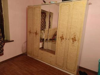 Продам спальный гарнитур позвонить