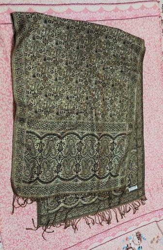 Женский шарф