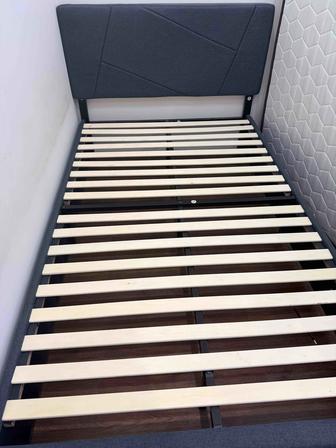 Кровать и матрас