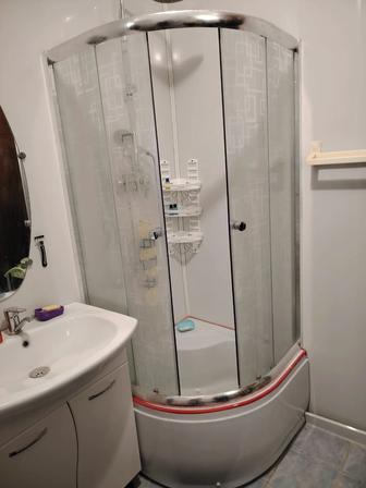 Душевая кабина