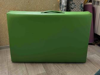 Кушетка б/у