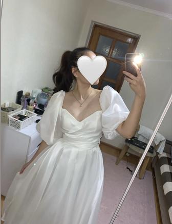 Платье белое пышное