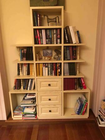 Этажерка для книг