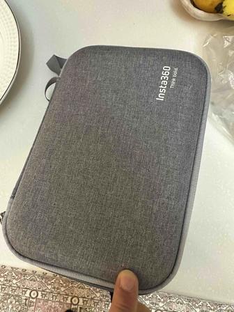 Продам камеру Insta 360 x4