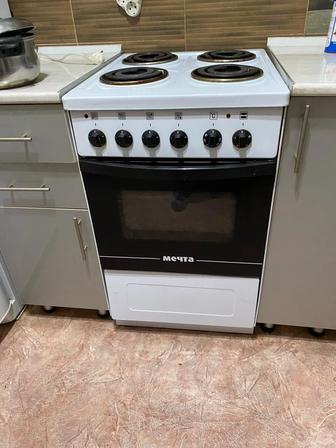 Продам электрическую плиту