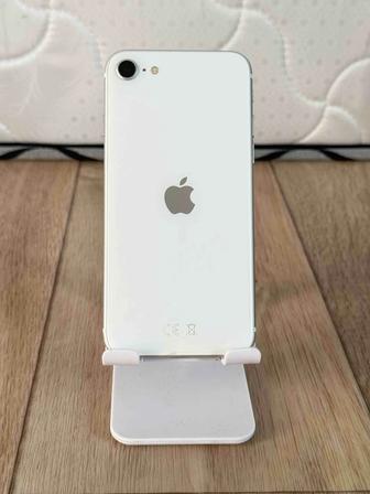 iPhone SE Компактный Зверь в Идеале!