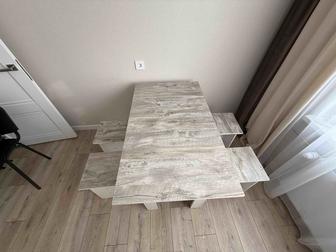 Кухонный стол