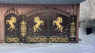Ворота фасадные распашные