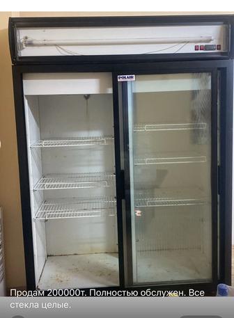 Холодильная витрина