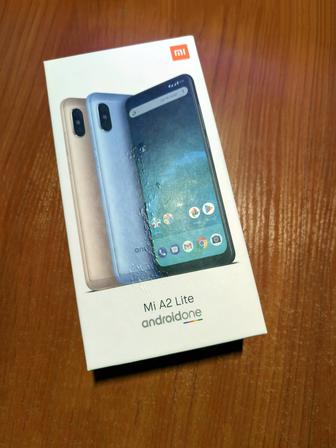 Смартфон Xiaomi Mi A2 Lite 4/64 Gb (б/у)