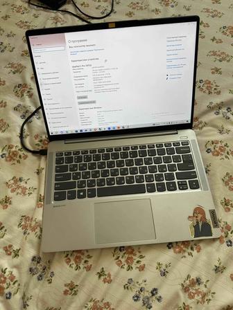 Продаю ноутбук leadpad5 pro 14itl6 с зарядкой и коробкой