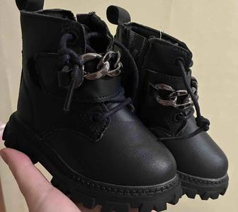 Детские сапожки 21 размера